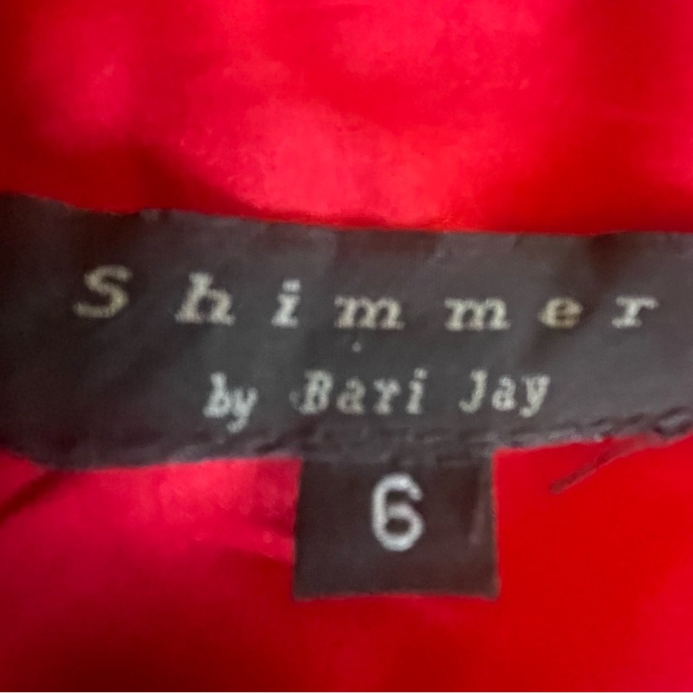 Chic Backless Red Dress - image 7